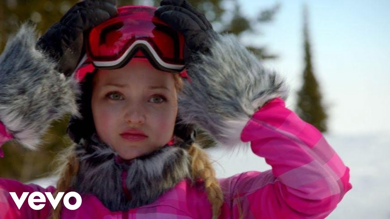 Dove Cameron, Luke Benward - Cloud 9 (from 