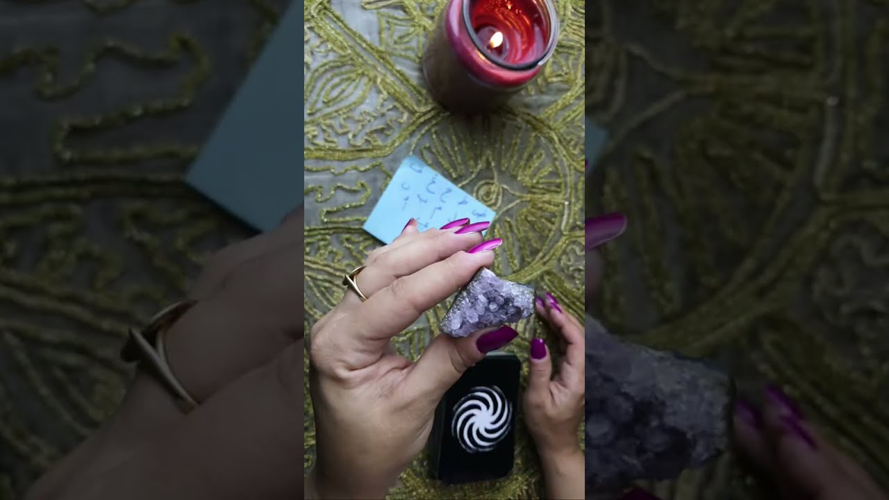 حط شخص ببالك و شوف ما هي مشاعره الحقيقة نحوك ❤️ هل يحبك ❓️ بحروف إسم الشخص اللي ببالك 🥰