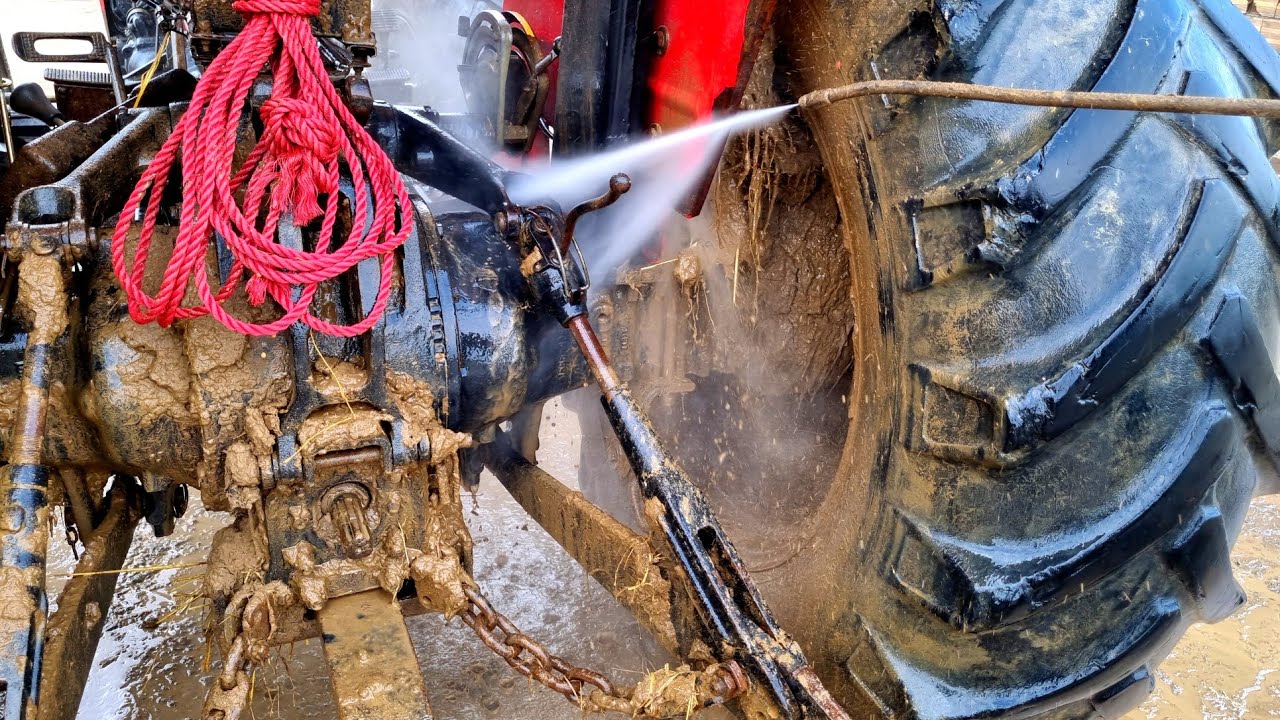 Washing a GIANT DIRTY TRACTOR! How to wash muddy tractor easily? #asmr