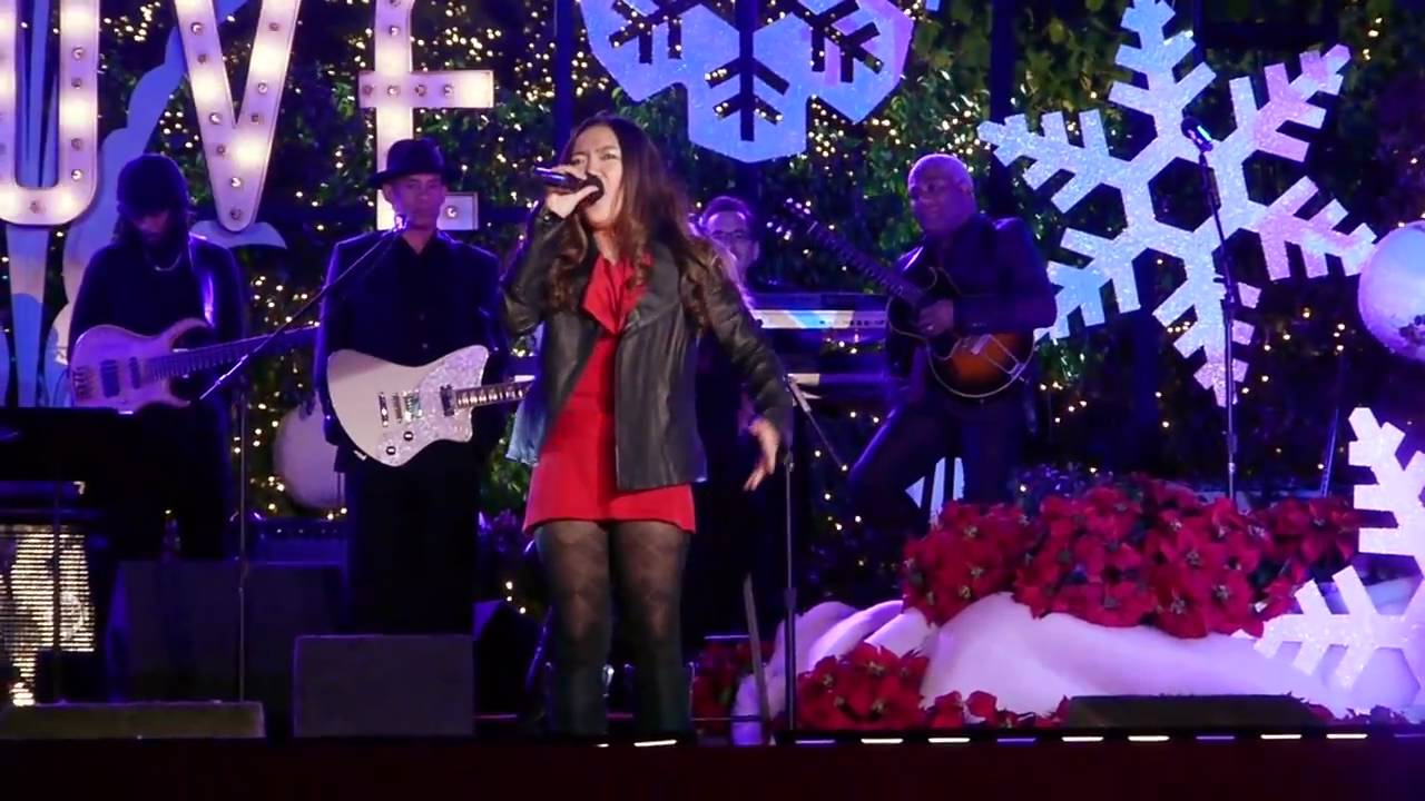 My Grownup Christmas List - Charice @ The Grove 112110 (2 of 2)