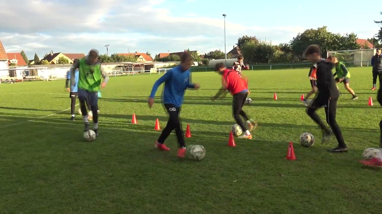 Goalkeepers and player technique U15