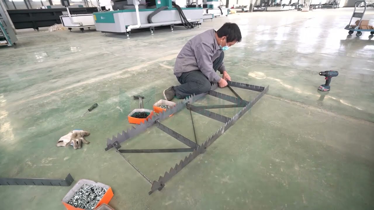 [LXSHOW Laser] best metal laser cutting machine LX3015D laser metal cutter for sale Installation
