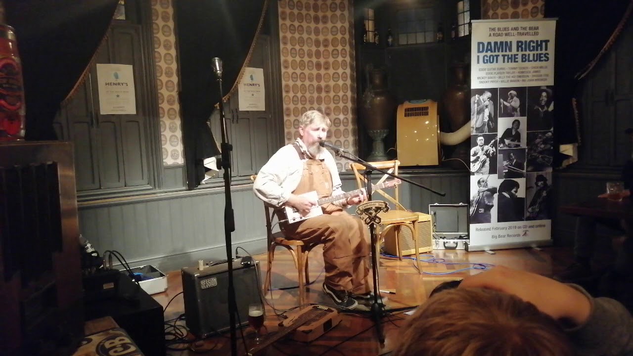 Chickenbone John at Henry's Blueshouse