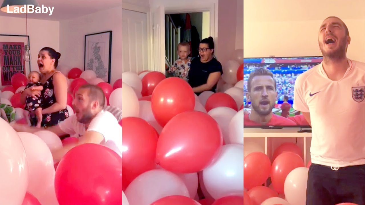 When dad fills the house with balloons for the World Cup! 🦁🦁🦁