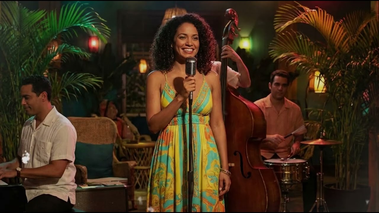 Latin lounge nostalgic, soft, Cubano jazz | Waves in the Moonlight | Meloman