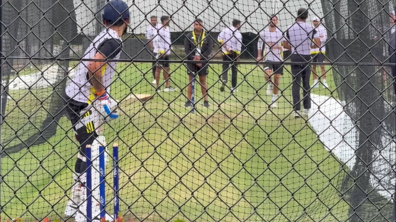Watch: Virat Kohli bats against the pink ball in Canberra l India vs Australia