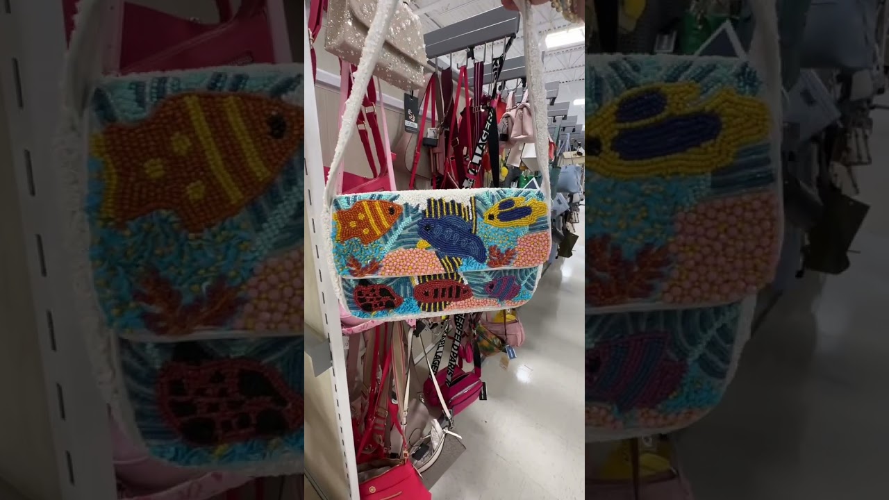 Like now my FYP is covered in beaded bags I think I need hahaha