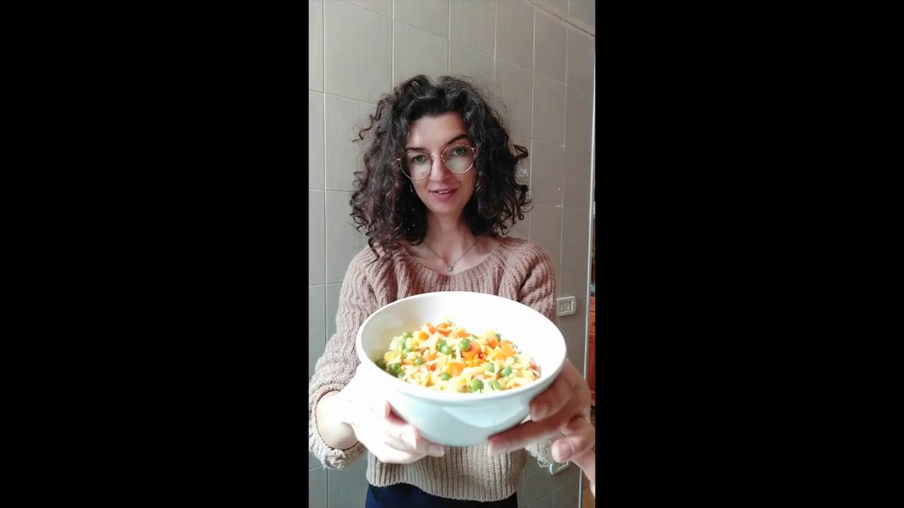 Pasto pronto all&rsquo;uso (da tenere nel congelatore): Riso allo zafferano con piselli e carote