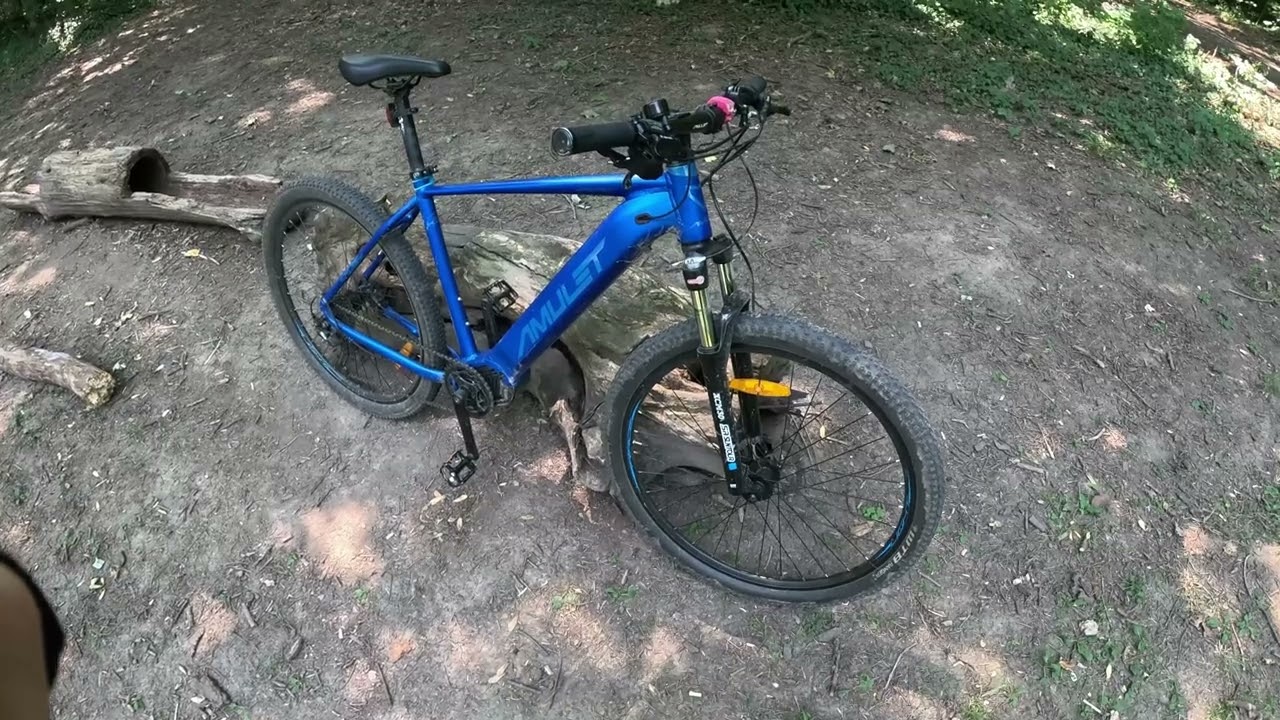 Ebike Amulet 29 eRival 4.0, dobré kolo, ale až po výměně šílené přehazovačky. #ebike #amulet #bike