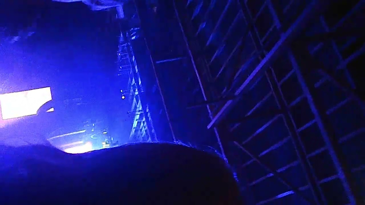 MBV in VHS audio quality, like you're seeing them in 1992