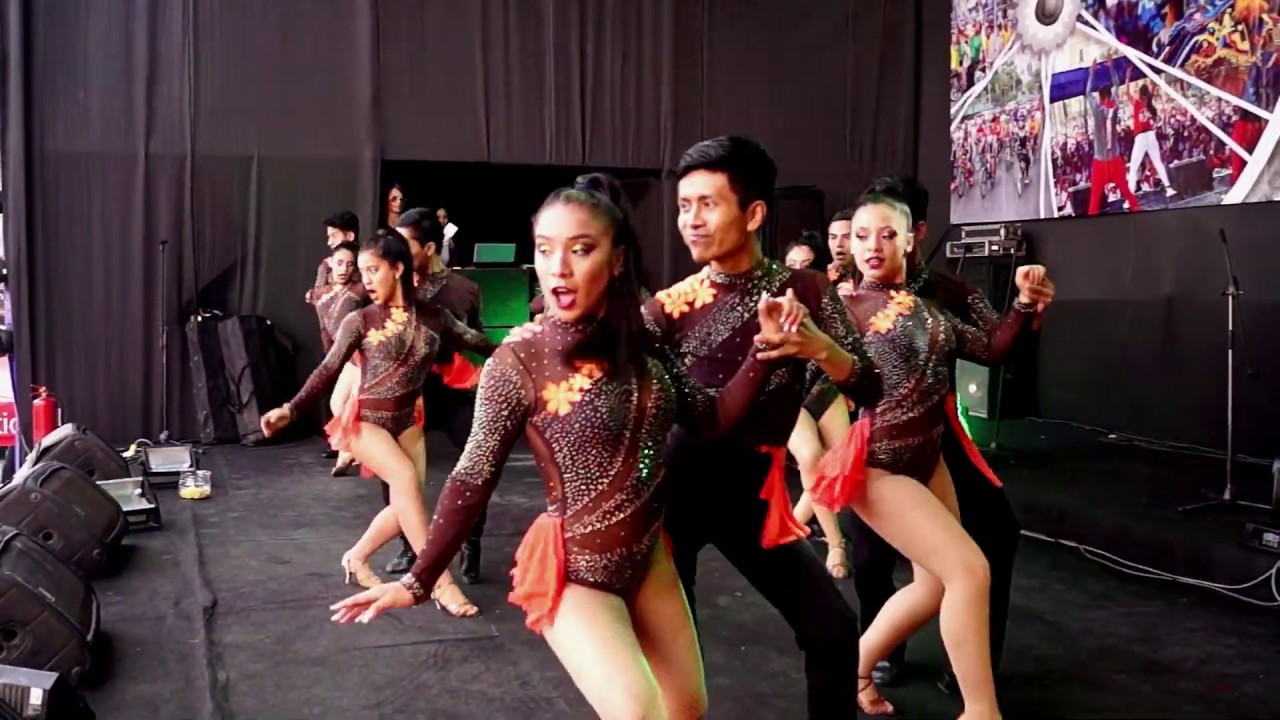 Amigo - Romeo Santos | Team Bachata Amateur RitmoSon Estudio |