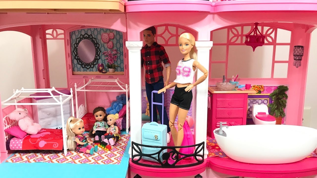 Barbie and Ken back HOME! Haley and Ally hide cookies!