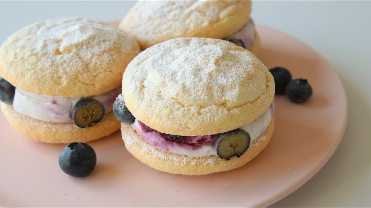 Такой влажный и пушистый🫐Blueberry Bouch&eacute;e🫐