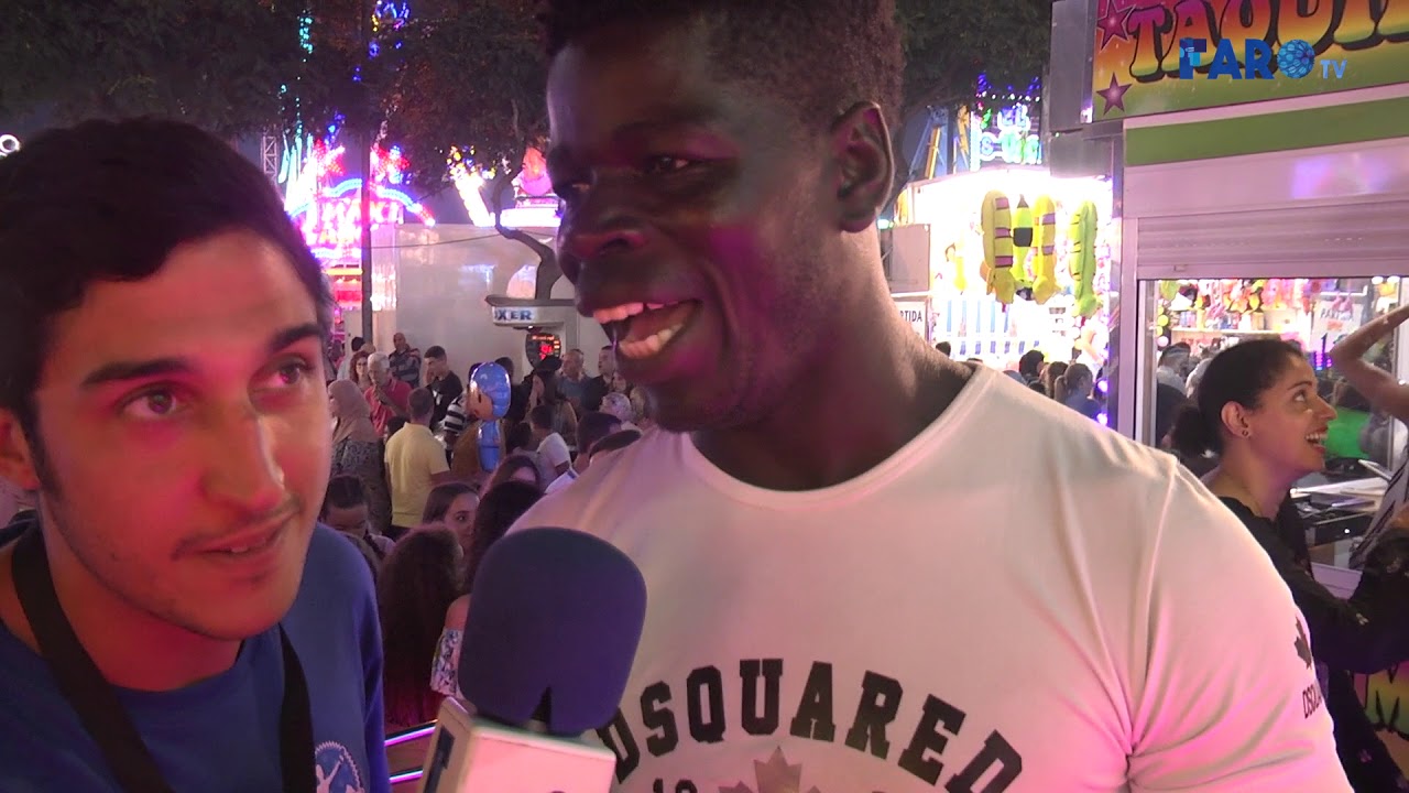 Reportaje: Un divertido paseo por las atracciones de la Feria de Ceuta
