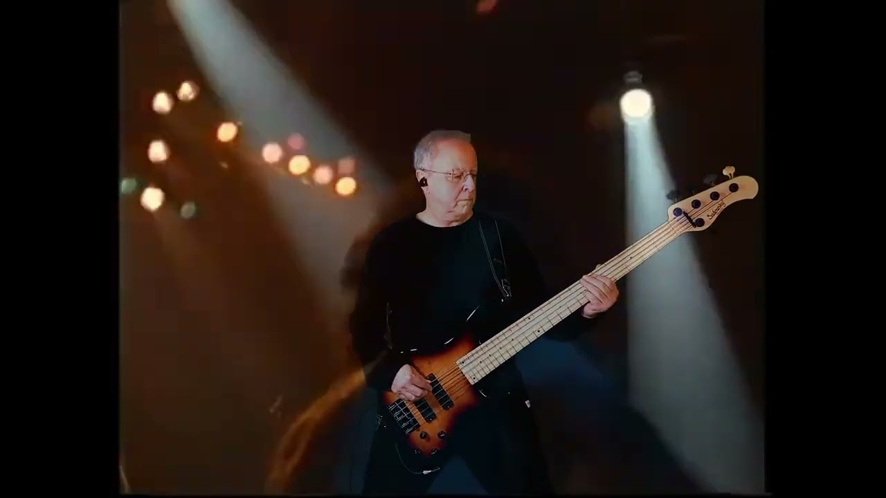 Shot down in flames AC DC Live in Paris bass cover by Jno Bass