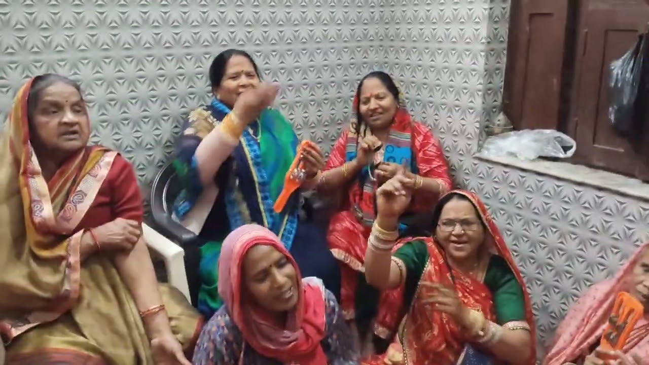 Chalo chale sab goverdhan bhajan🙏