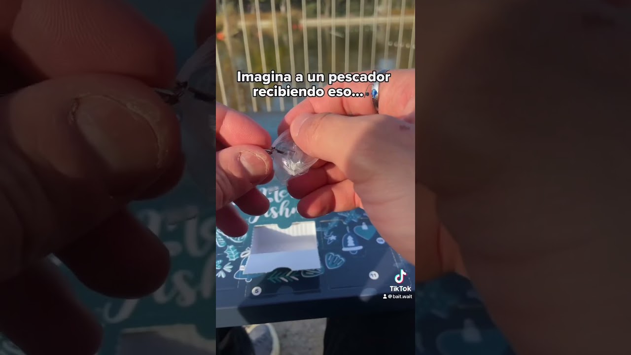 Calendario del pescador: 24 ganchos en 1 regalo... El regalo perfecto para estas fiestas🎣💙🐟