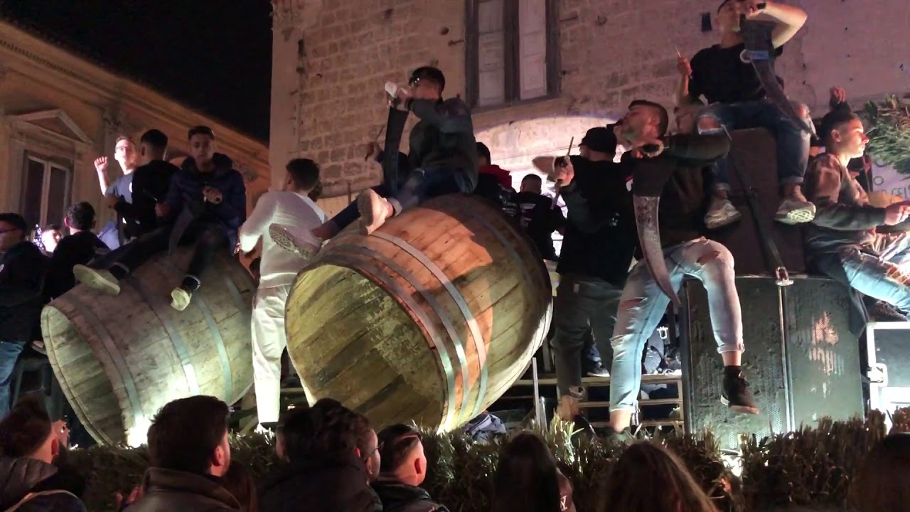 carri portico 2019 “ a compagnia suon e fantasij”