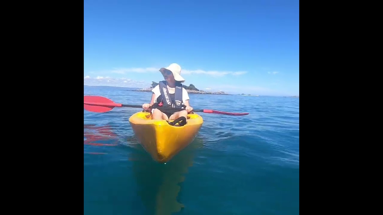 PD27 Kayak around Whale island NZ January 2022