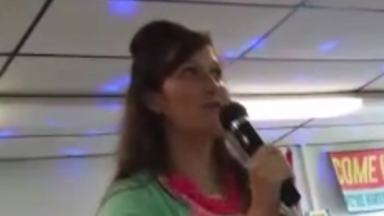 THE MOST CRINGIEST TEACHER OF ALL TIME!
