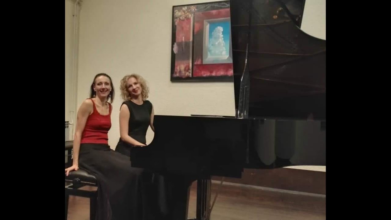 J. S. Bach- Badinerie BWV 1067: for 4 hands, Piano duo: Jelena Tihomirović i Marta Karolina Cader