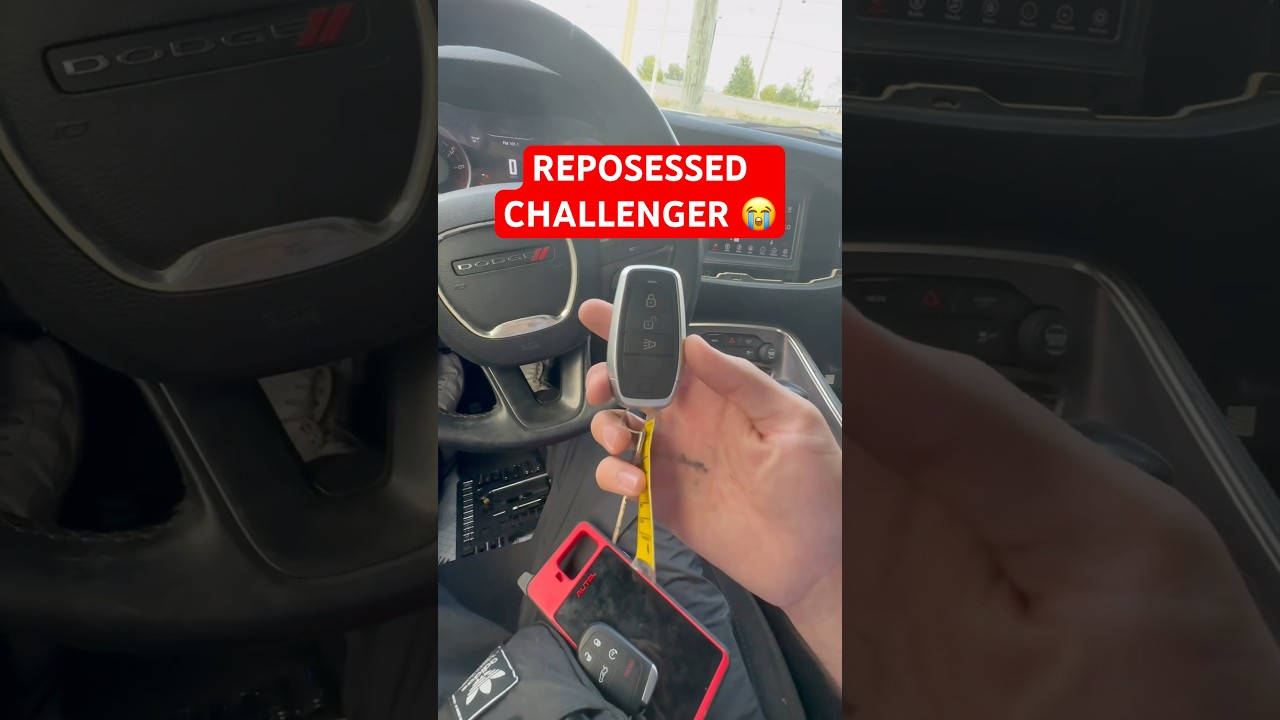 Программирование ключей Dodge Challenger 2018 AUTEL Km100 8+12
