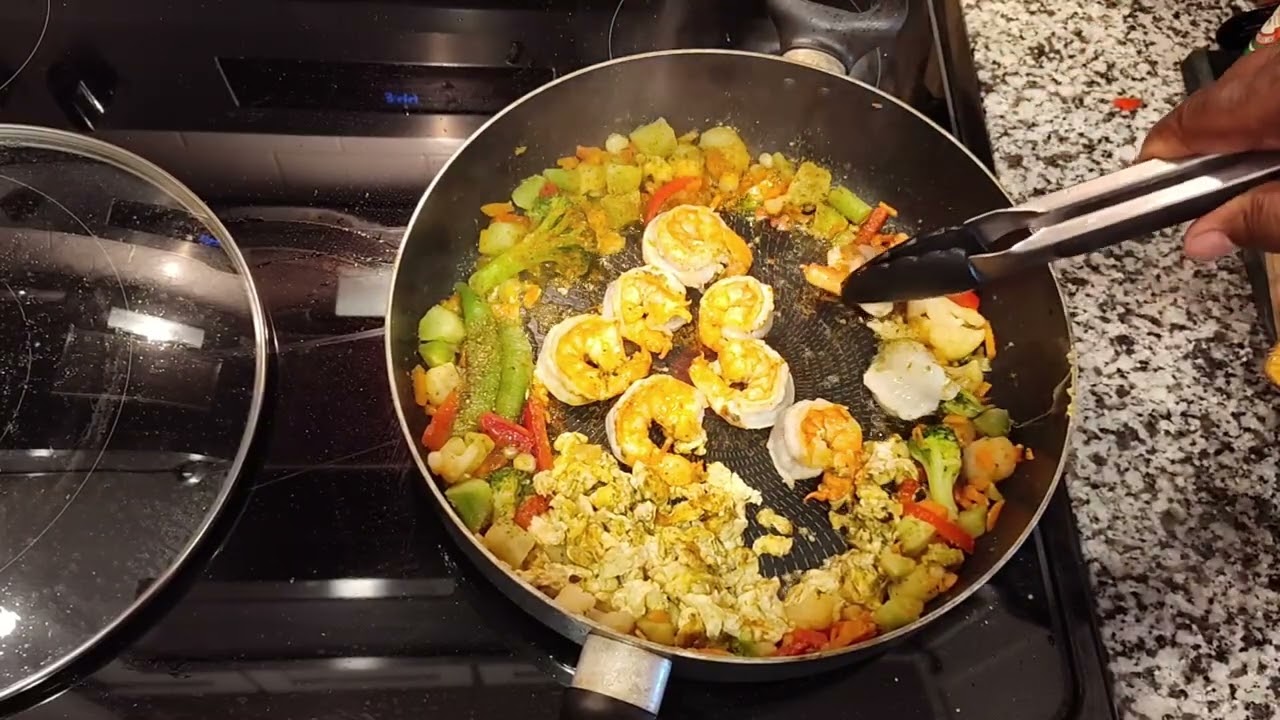 Bachelor Surprise ~ Shrimp Fried Rice!