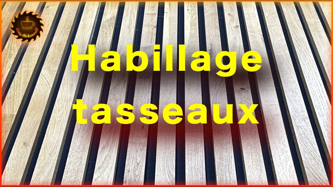 Réaliser un habillage de mur en tasseaux de chêne