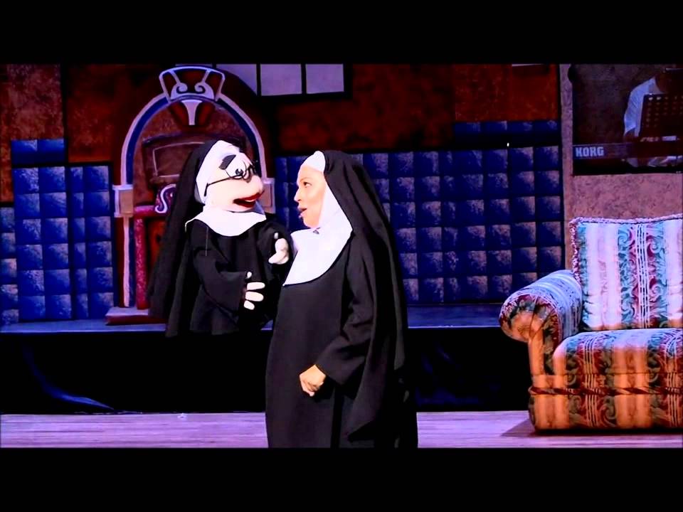 Sorpresas... una comedia a toda madre!...Si una monja quieres ser