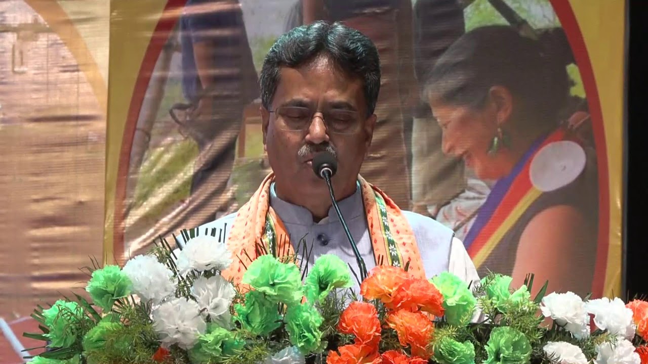 জনজাতি কল্যাণ দপ্তরের অধীনে বিভিন্ন প্রকল্পের সুবিধাভোগীদের সম্বোধন করছি ।