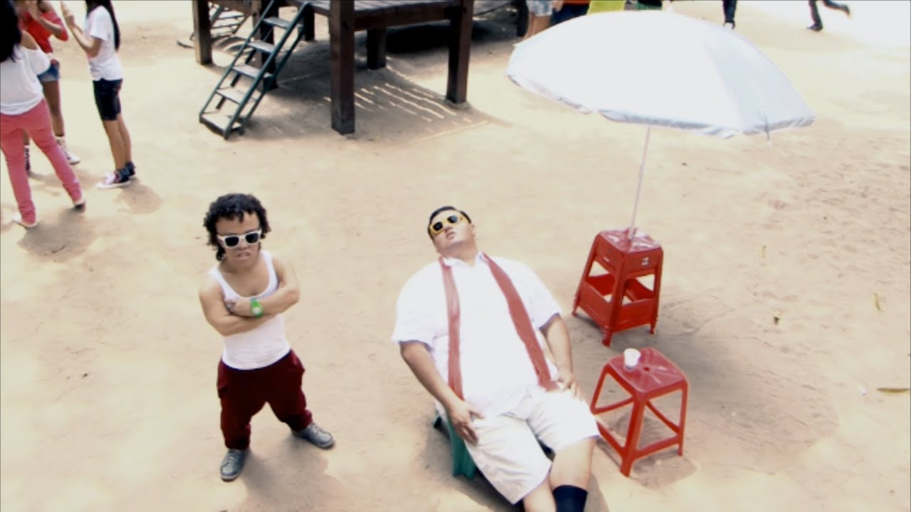 VU PRA CAMET&Aacute; - BANDA PARANOIA - Gangnam style