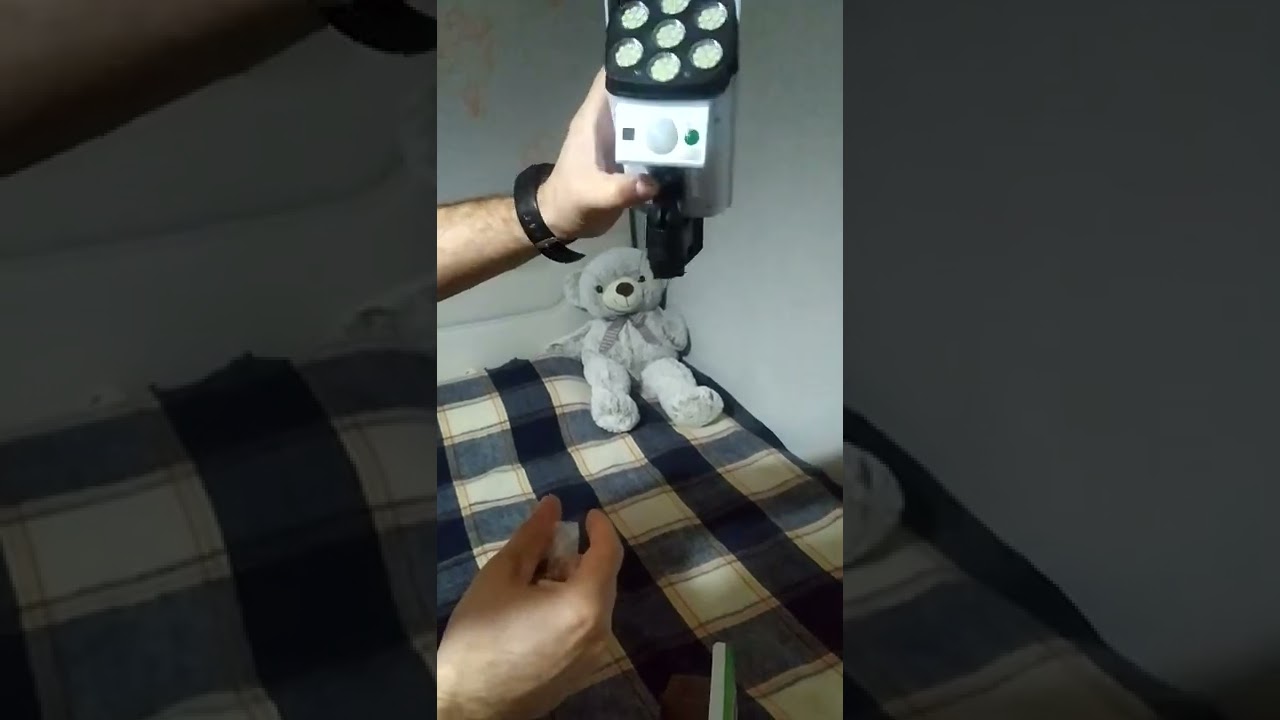 Kamera Görünümlü Hareket Sensörlü Bahçe,Garaj Aydınlatma Solar Led Aydınlatma Lambası