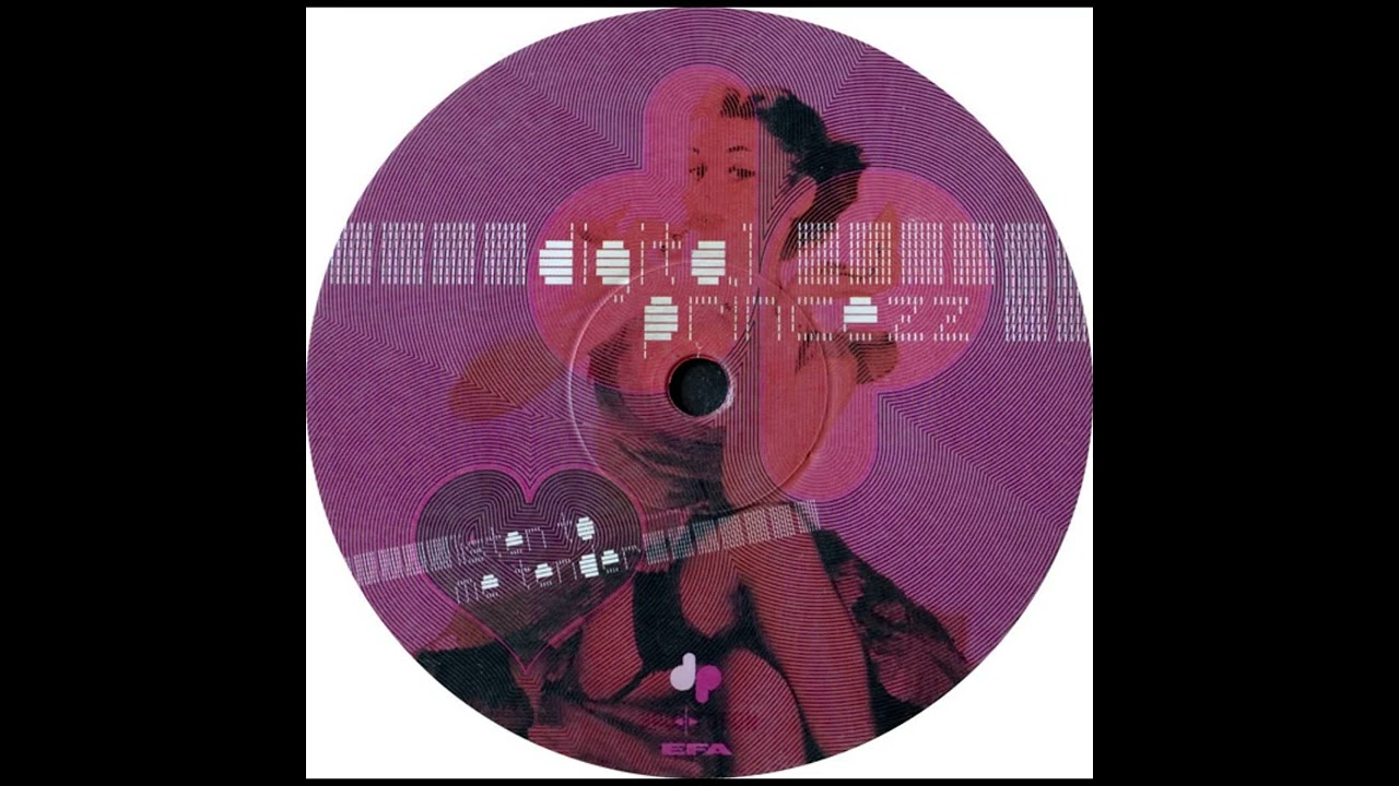 Digital Princezz - Crowded Lift