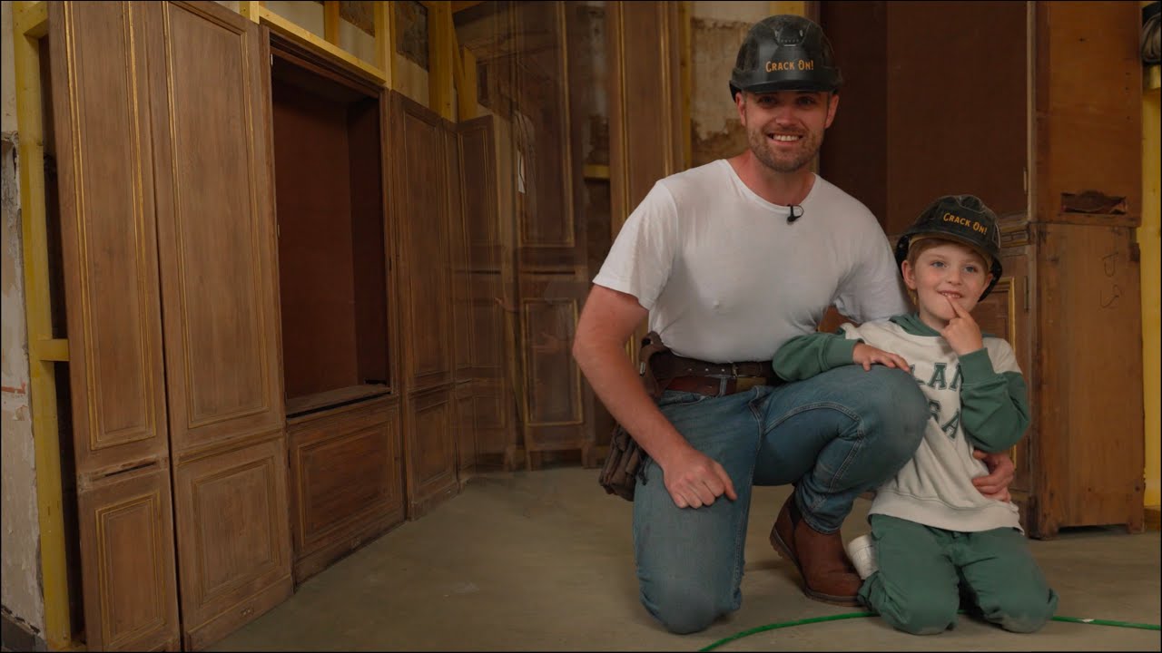 A New Apprentice Helps Me Construct This library
