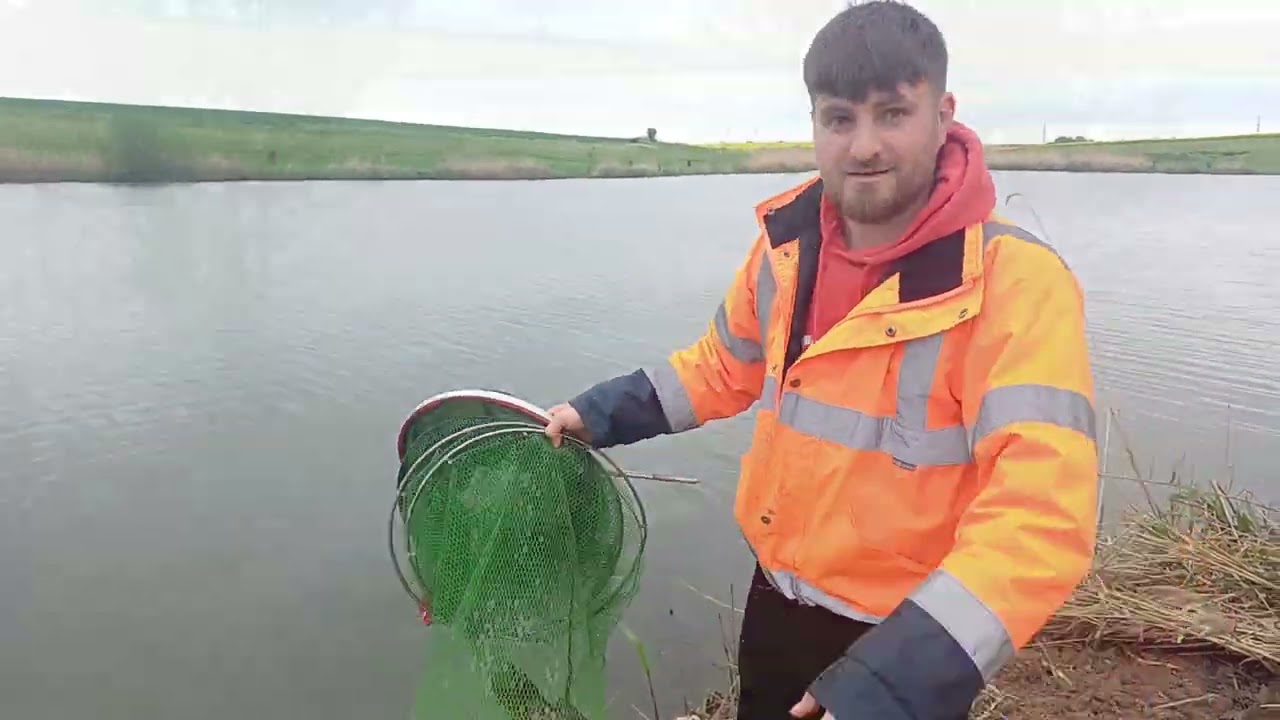 Leaga-le de mal ca le fura crapul la #pescuit pe Lacul Boteni 1. Alte amenajari de locuri de pescuit