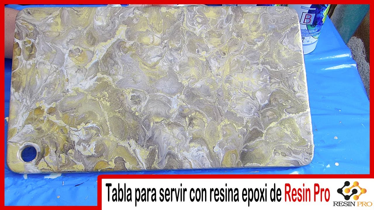 Tabla para servir y cortar con resina epoxi de Resin Pro
