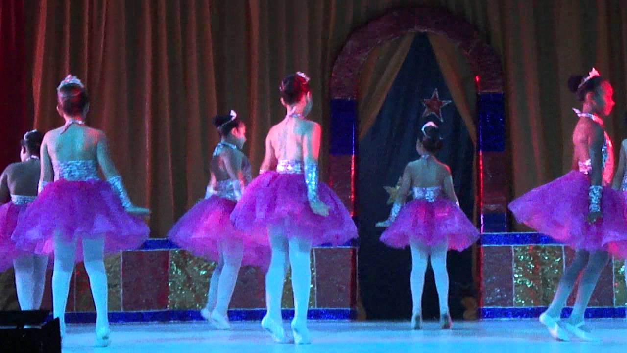 SÓ A BAILARINA QUE NÃO TEM