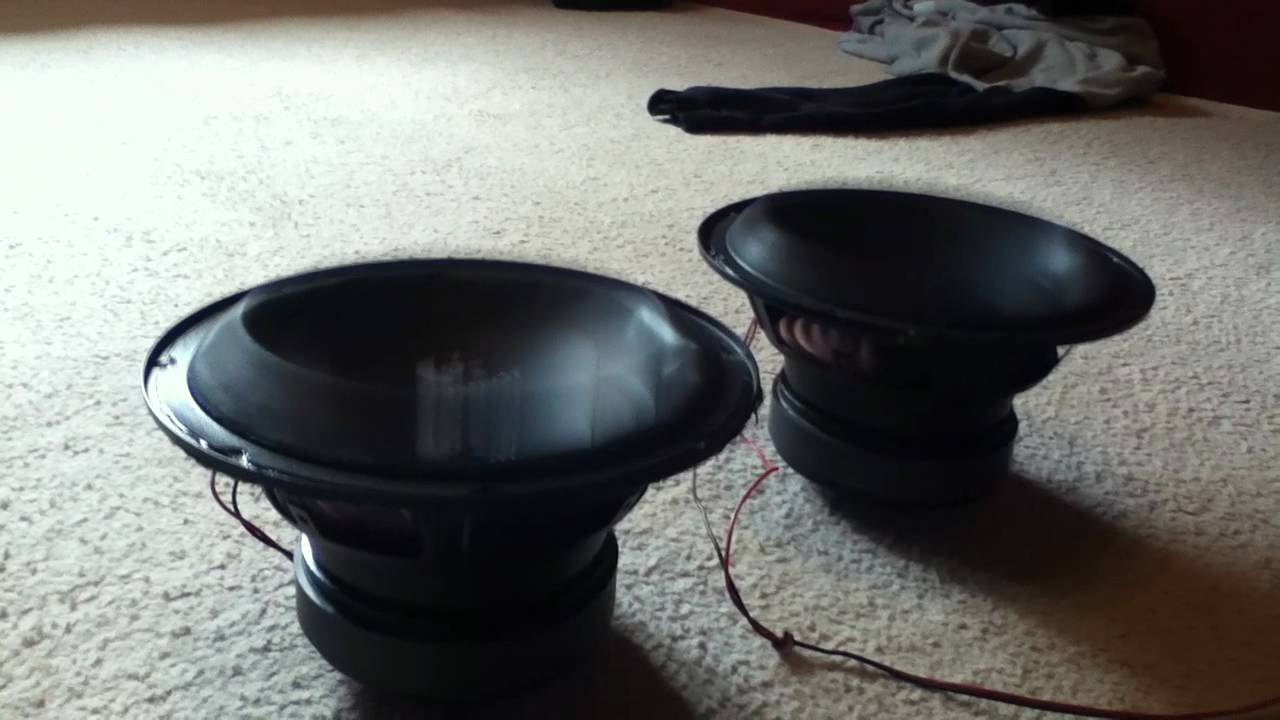 2x Logitech Z-2300 Free Air Excursion