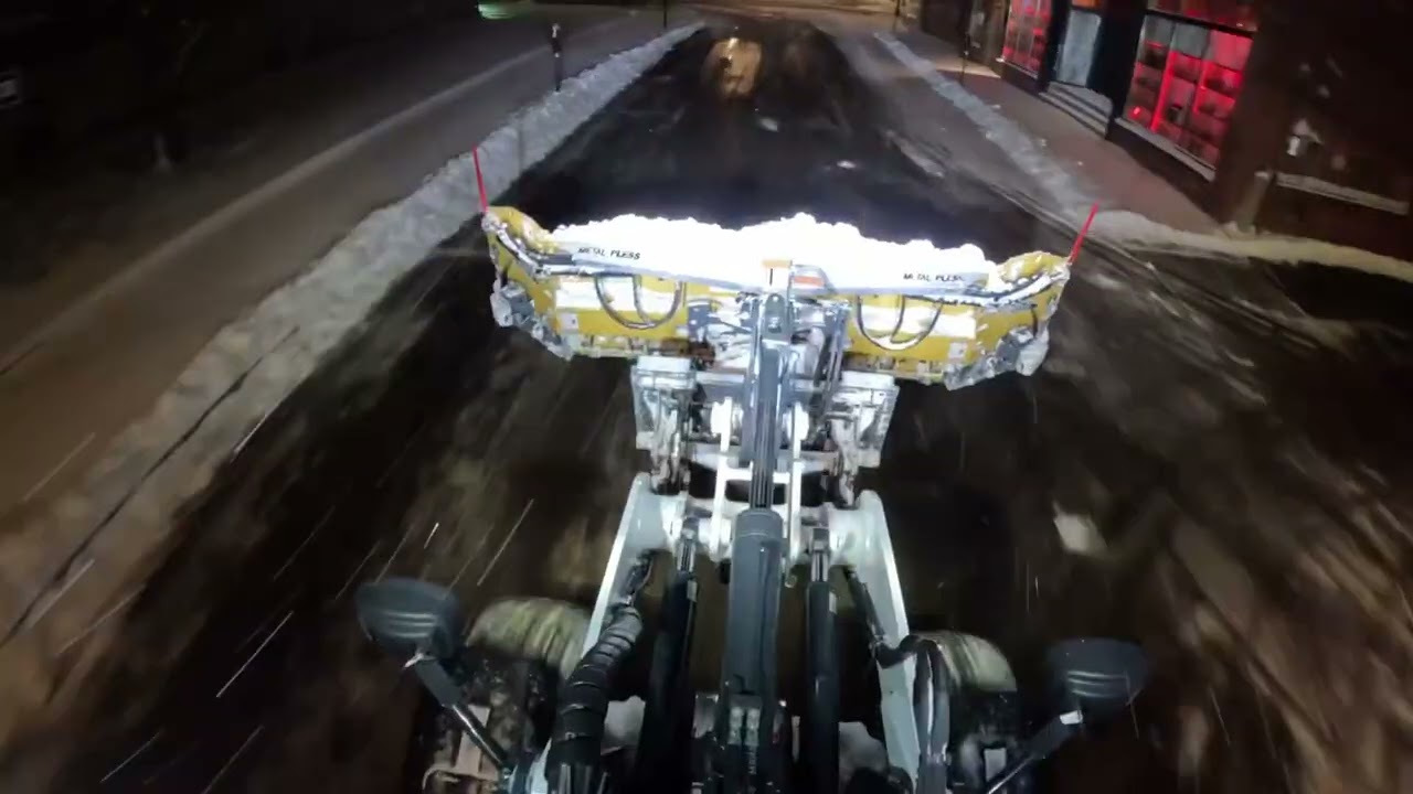 Plowing snow with Bobcat L85 Loader & Metal Pless Live edge