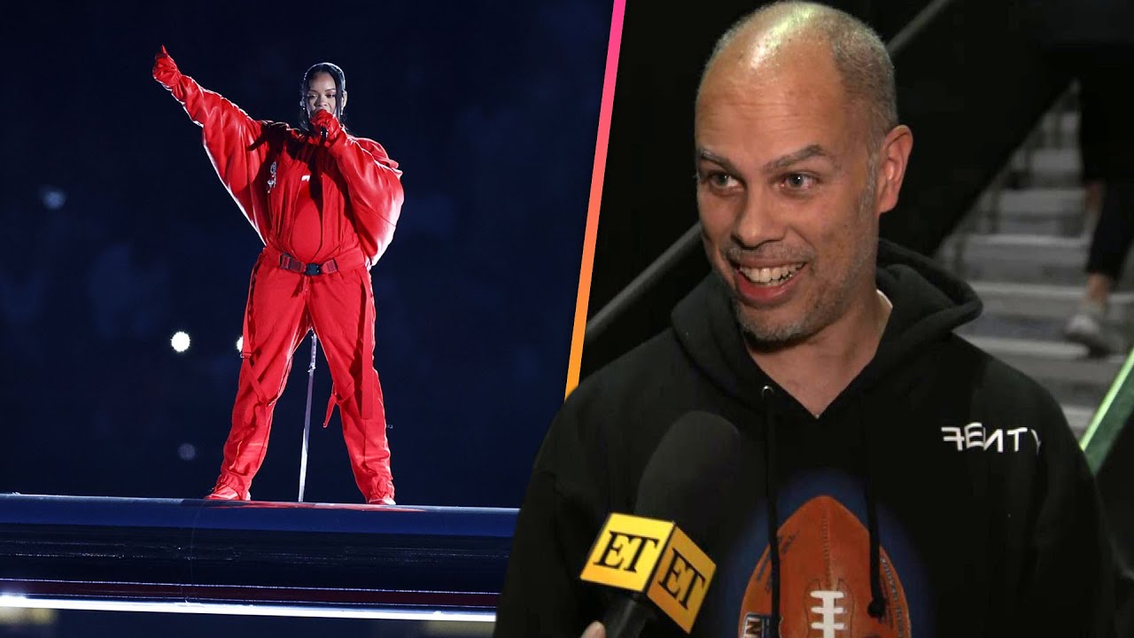 How Rihanna Pulled Off Floating Super Bowl Halftime Show (Exclusive)