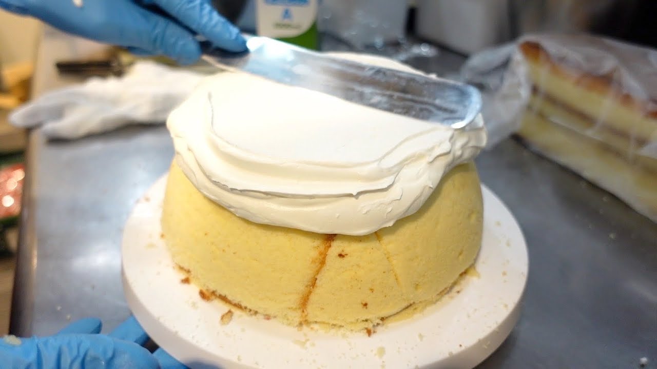 フルーツパーラーが作る生クリームたっぷり大人気ケーキに密着！ずっと見てられます　ASMR