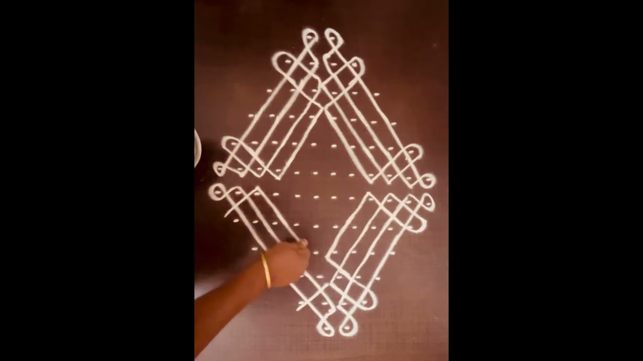 12*2 Rangoli design #indianrangole #viralvideo 