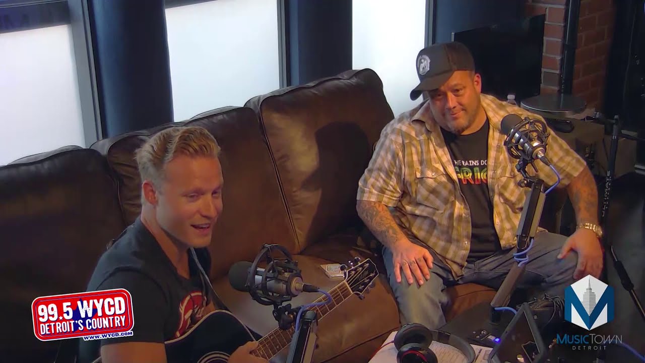Uncle Kracker Plays 'Name that Tune' with WYCD's Rob and Holly Show
