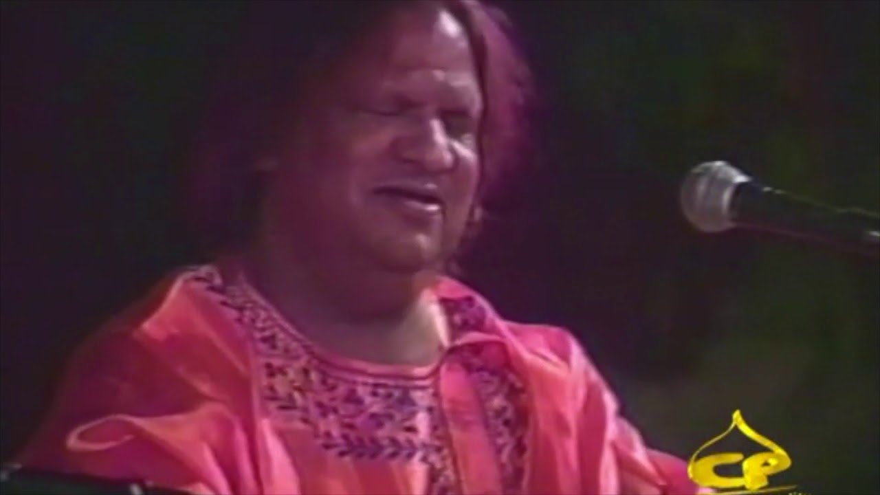 Meri Arzoo Muhammad – Aziz Mian (Live)