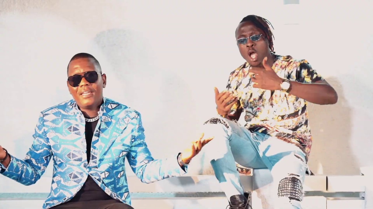 TNT - AU CHAUD (Clip Officiel HD)