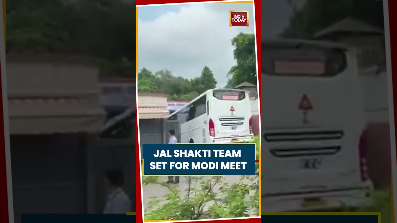 Jal Shakti Team Heads To Meet PM Modi At His Delhi Residence For Key Water Management Talks #pmmodi