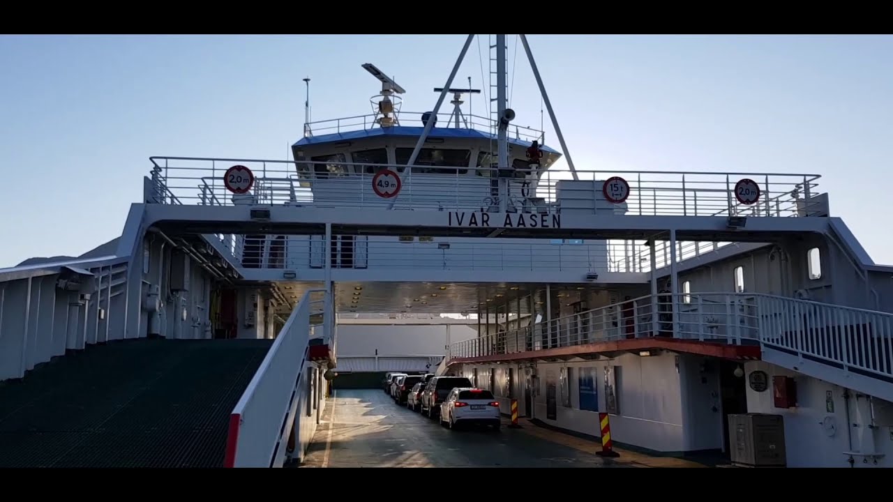 On The Ferry # Mordalsvågen -Solholmen ( Oterøy/Midsund )