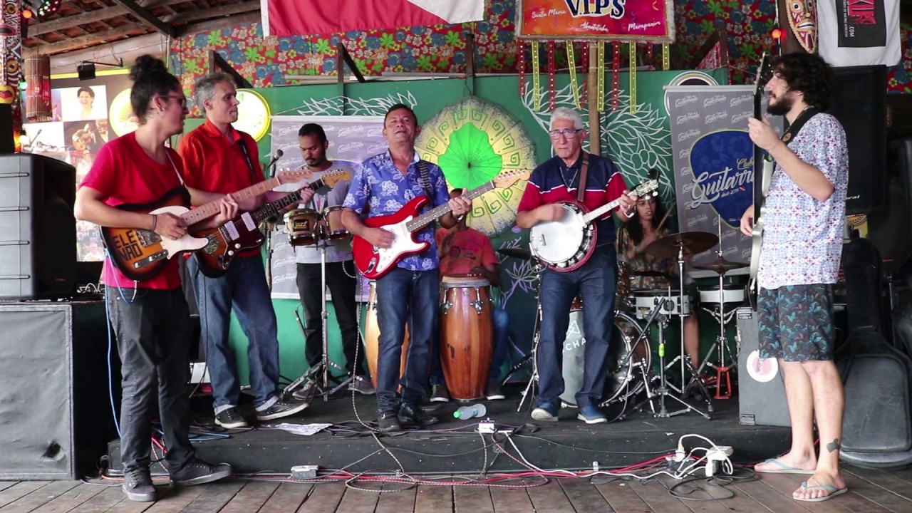 Aldo Sena,  Mestre Curica e Clube da Guitarrada - Rei do Banjo ao vivo