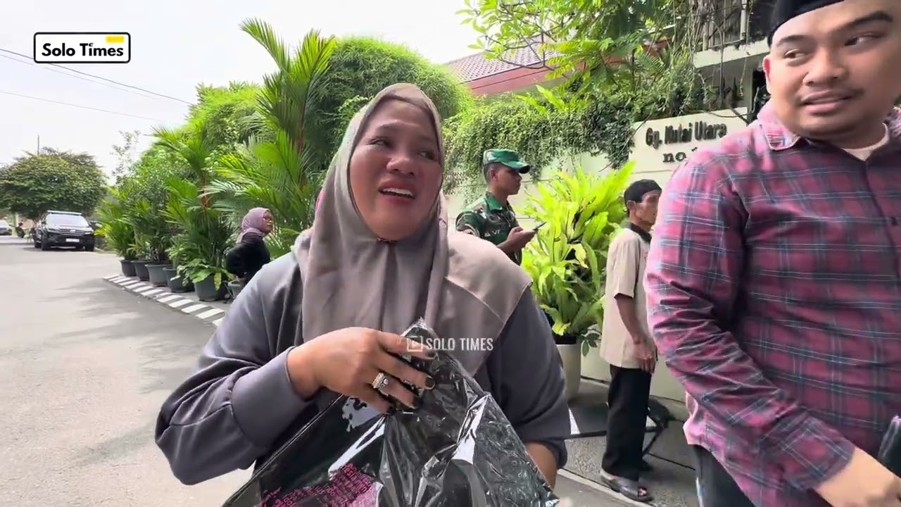 Warga asal Pontianak Sampai Nangis Kejer, Gak Tega Lihat Pak Jokowi.