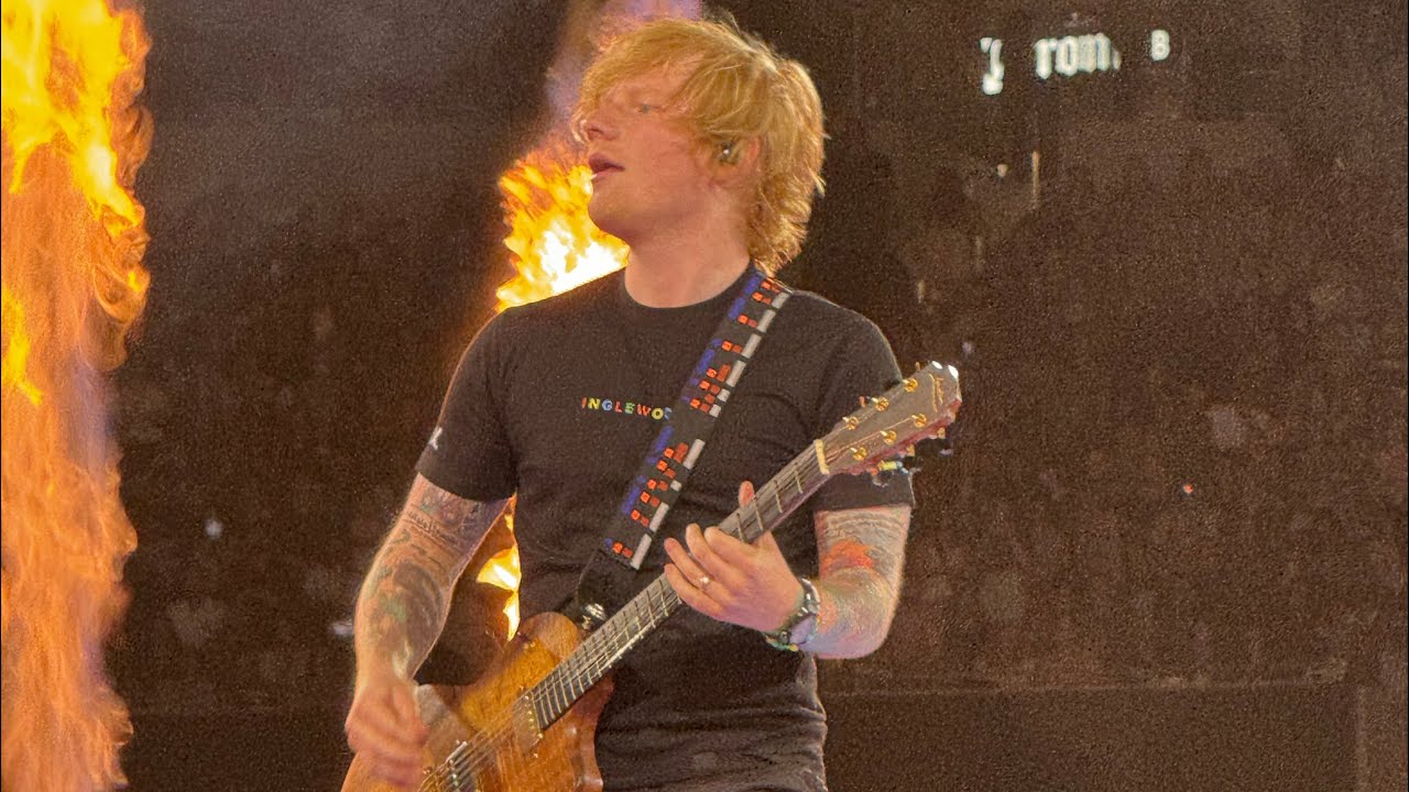 Ed Sheeran - Perfect - Live at SoFi Stadium for The +–=÷× Tour - 4k Front Row